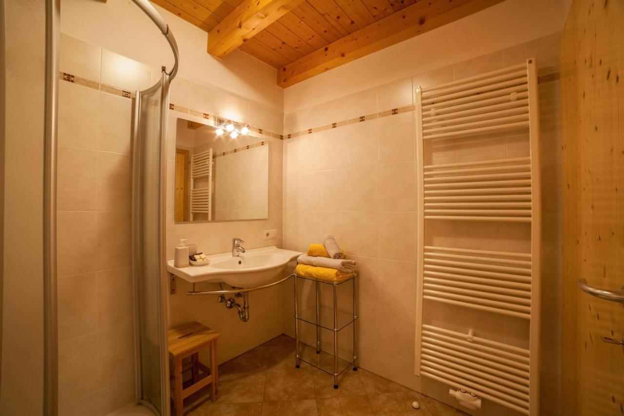 Tonigbauernhof Blumenwiese سكين المظهر الخارجي الصورة