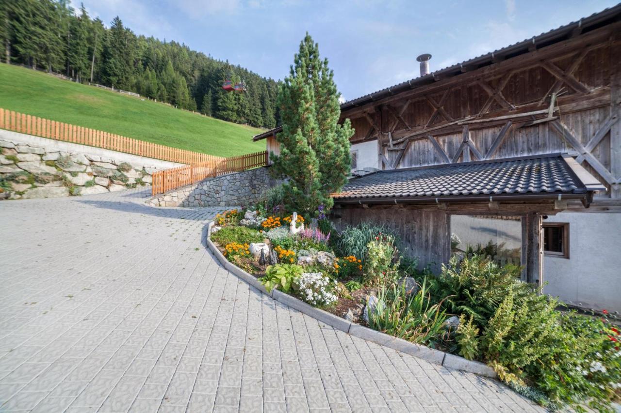 Tonigbauernhof Blumenwiese سكين المظهر الخارجي الصورة